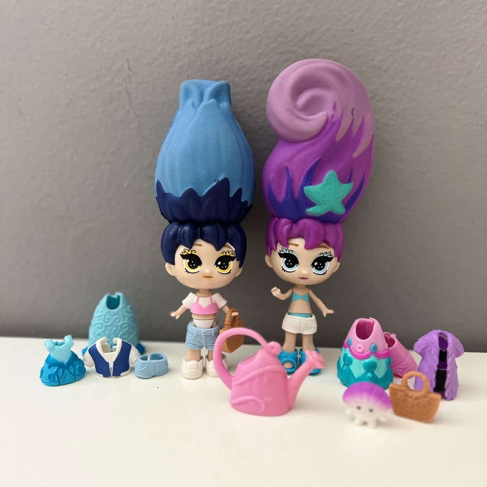 Blume Dolls plus accessories (2 Dolls)